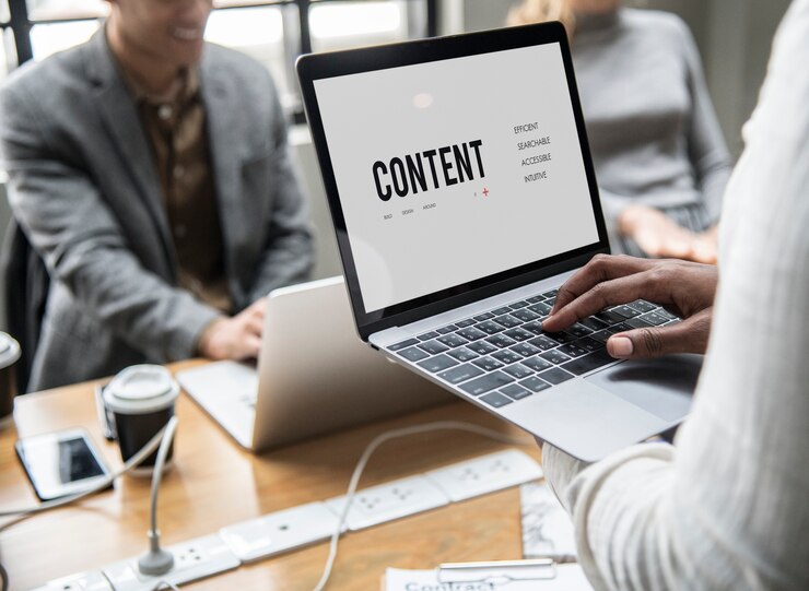 2.5.3 Conteúdo para SEO 2 content concept laptop screen 53876 13531